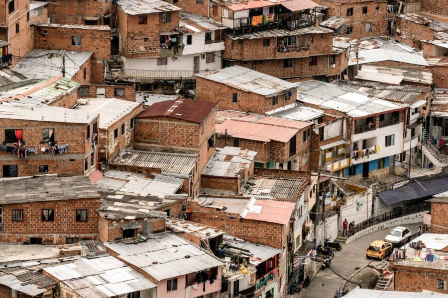 Et slumområde i den colombianske storby Medellín.