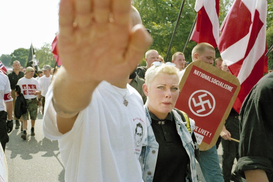 Nynazister demonstrerer i Roskilde, Danmark.