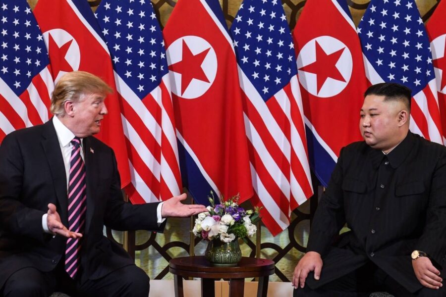 Yhdysvaltain presidentti Donald Trump ja Pohjois-Korean johtaja Kim Jong-un vuonna 2019.