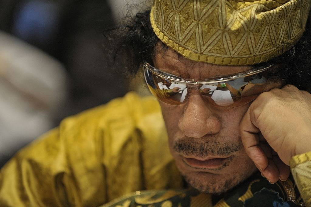 Muammar Gaddafi hade makten i Libyen från 1969 till 2011 (Foto: US Navy Photo/Jesse B. Awalt via Wikimedia)