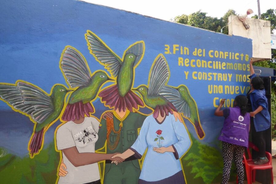 Colombia försöker skapa fred och försoning efter ett långt och våldsamt inbördeskrig.