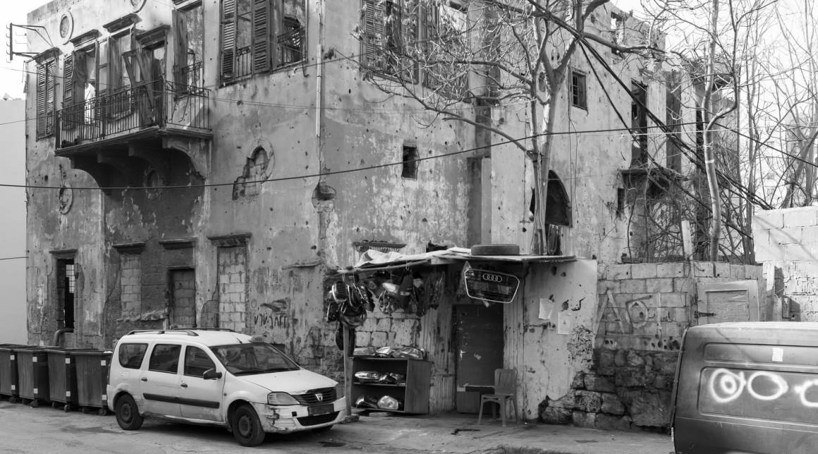 Beirut präglat av krig. Foto: Unsplash/Maxime Guy.