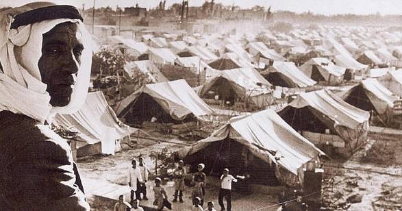 1948 flydde palestinierna först och främst till Gaza, Västbanken och Jordanien, samt till Libanon och Syrien. Där upprättades flyktingläger, som det på denna bild från 1948. Runt 5 miljoner palestinier är flyktningar också idag, vilket motsvarar ca. hälften av det palestinska folket. Foto: gnuckx/Flickr