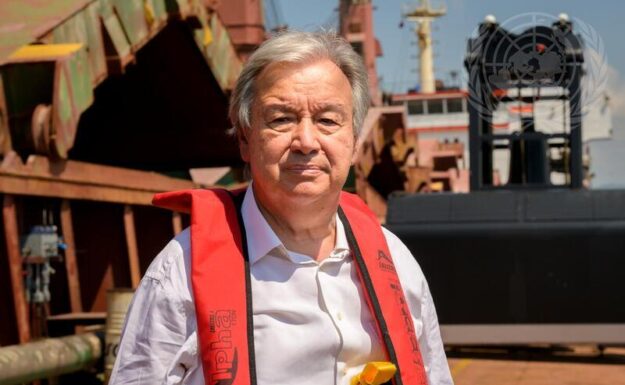 FNs generalsekretær António Guterres reiste forrige uke til Istanbul hvor han inspiserte avgangen til to skip involvert i «Black Sea Grain Initiative» — en FN-operasjon som skal levere mat til sultrammede områder.