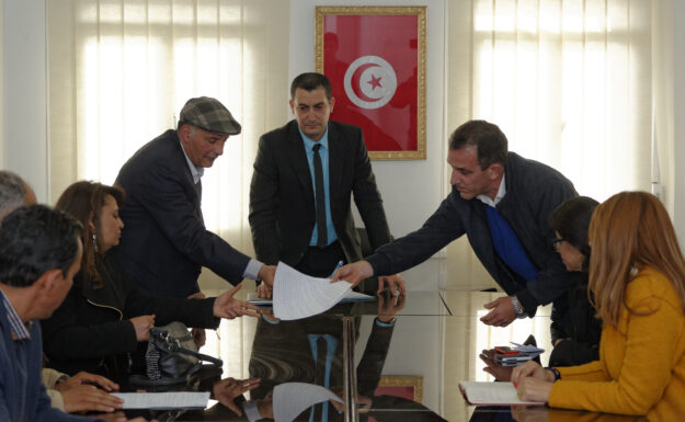 Kollektive forhandlinger i metallindustrien i Tunisia, 2016.