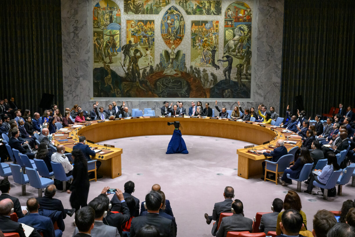 Verdens mektigste politiske forum – FNs sikkerhetsråd – har omsider vedtatt en resolusjon som krever akutte humanitære pauser og korridorer over hele Gazastripen. Foto: UN Photo/Loey Felipe.