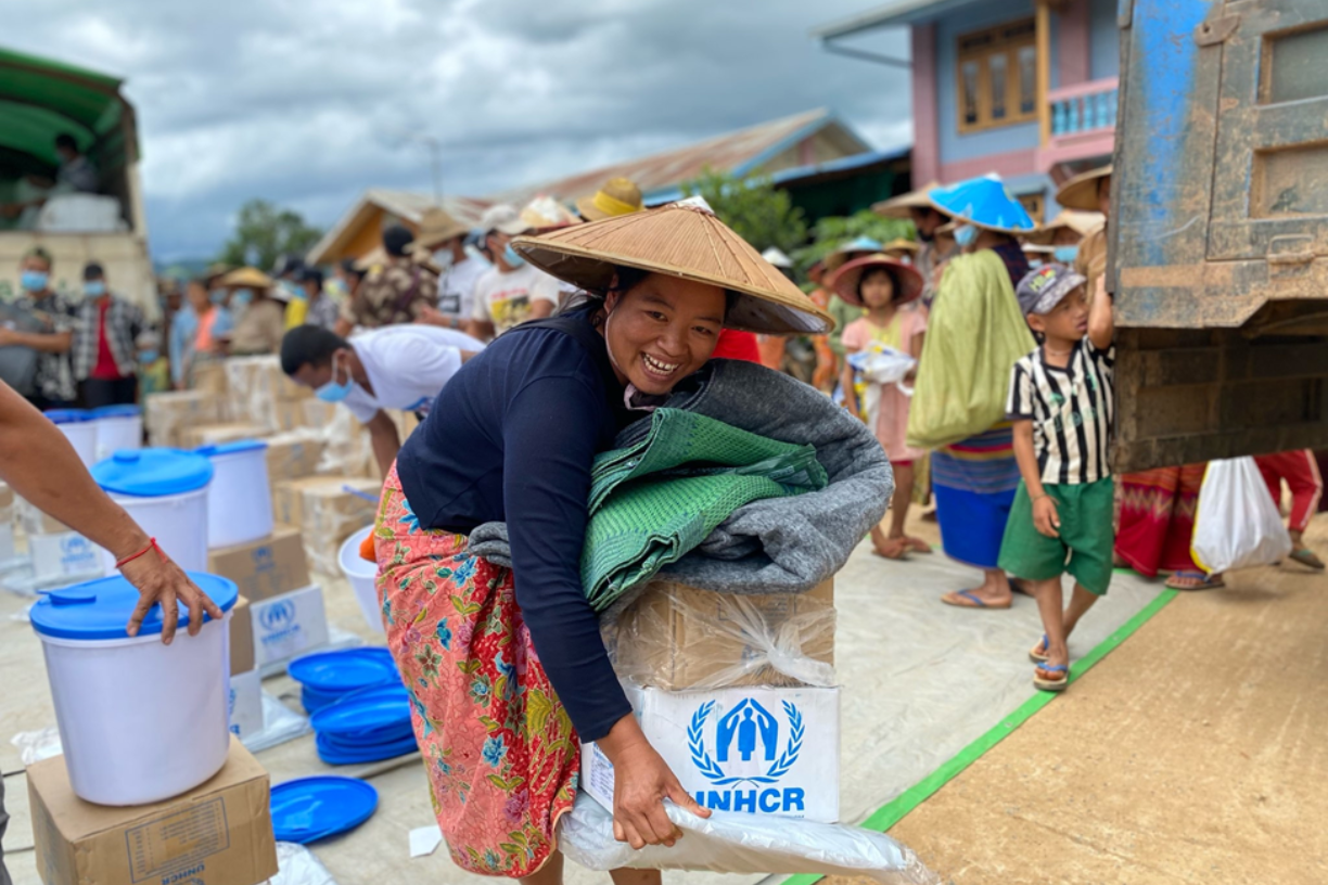 I statsbudsjettforslaget for 2025 nedprioriterer regjeringen igjen FN. FN-sambandet forklarer hva tallene egentlig betyr, og hva slags effekter dette kan ha. Foto: Relief International