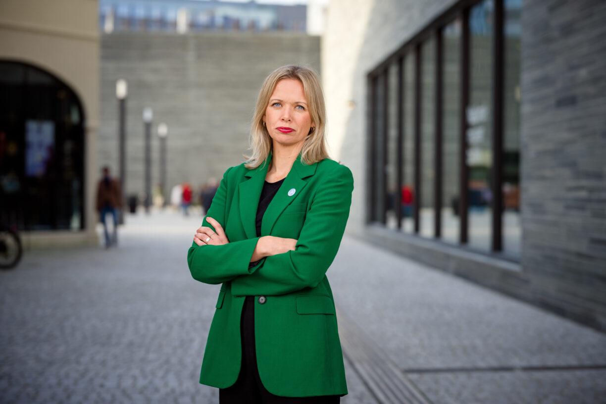 Statsbudsjettet for 2026 viser et blandet bilde for FN-systemet, med store kutt særlig for UNDP og UNICEF. FN-sambandets leder mener at dette ikke er den bursdagspresangen FN fortjener i sitt 80. år. Foto: Magent fotobyrå/Knut Neerland