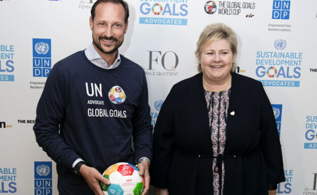 H.K.H Kronprins Haakon og statsminister Erna Solberg under et FN-arrangement i New York i 2018. Foto: Pontus Höök/NTB