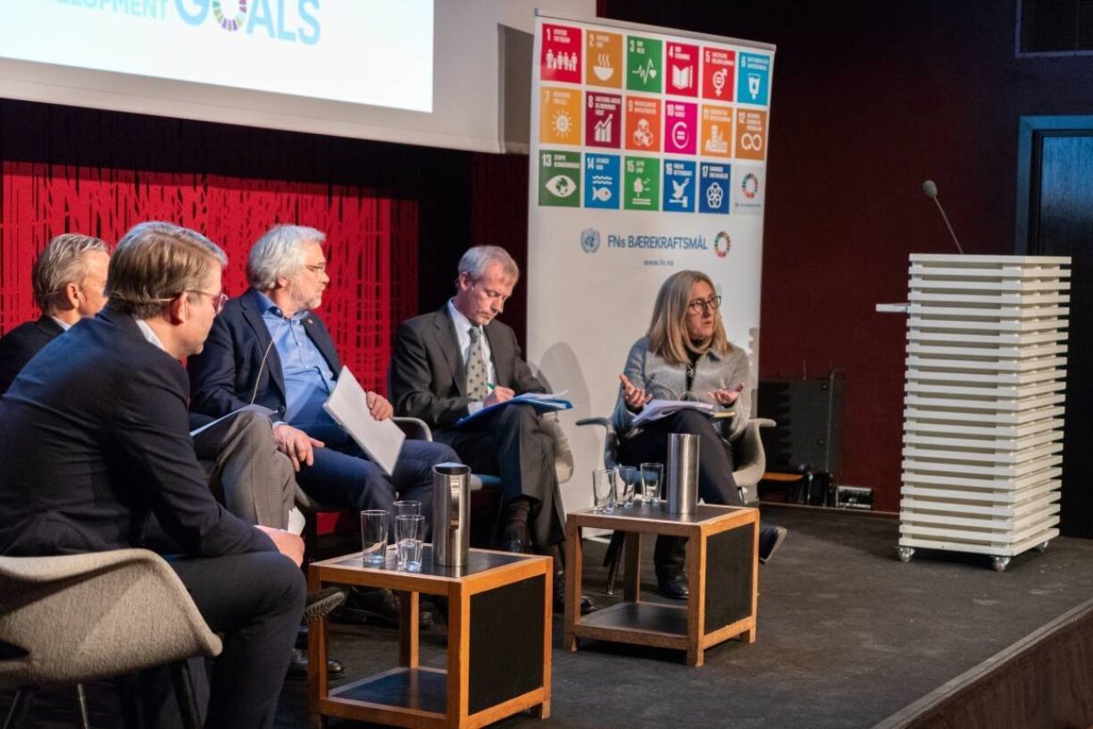 På FN-dagen 24. oktober inviterte FN-organisasjonene i Norge til debatt om hvordan verdenssamfunnet best jobber for en global plattform for migranter og flyktninger. Foto: FN-sambandet/Eivind Oskarson